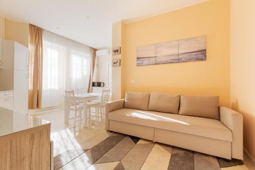 GuestHost MM1 Turro Cozy & Modern Apartment — 4-Star Luxury Hotel in Milan, Italy