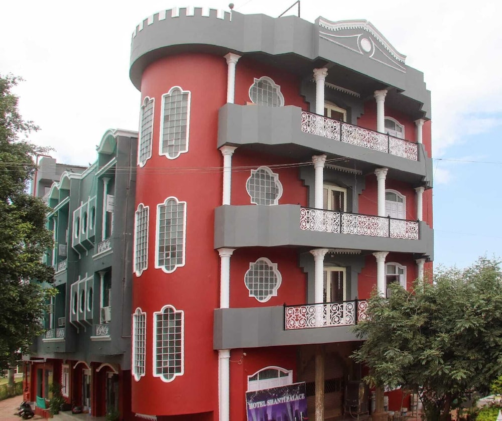 Hotel Shanti Palace By Grb — Sendhwa