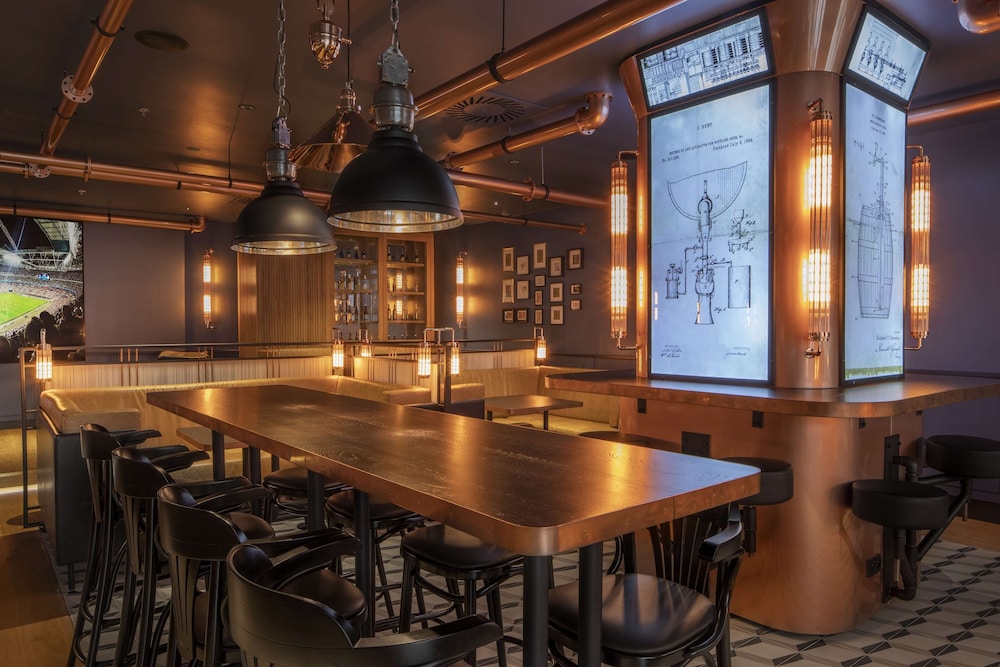 מזון ומשקאות