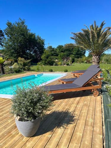 Au Jardin D'etaville — 4-Star Luxury Hotel in Sottevast, France