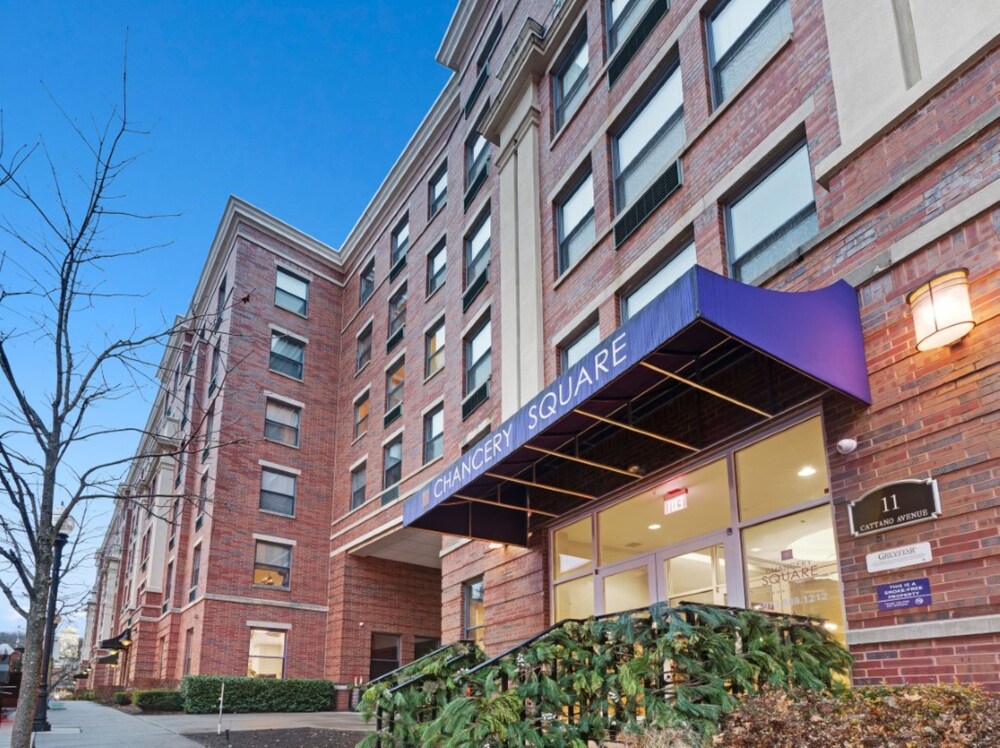 Global Luxury Suites At Chancery - photo 31