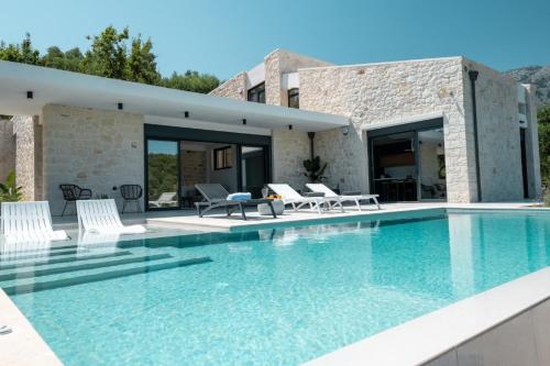 Villa Plai — 4-Star Luxury Hotel in Georgioupolis, Greece