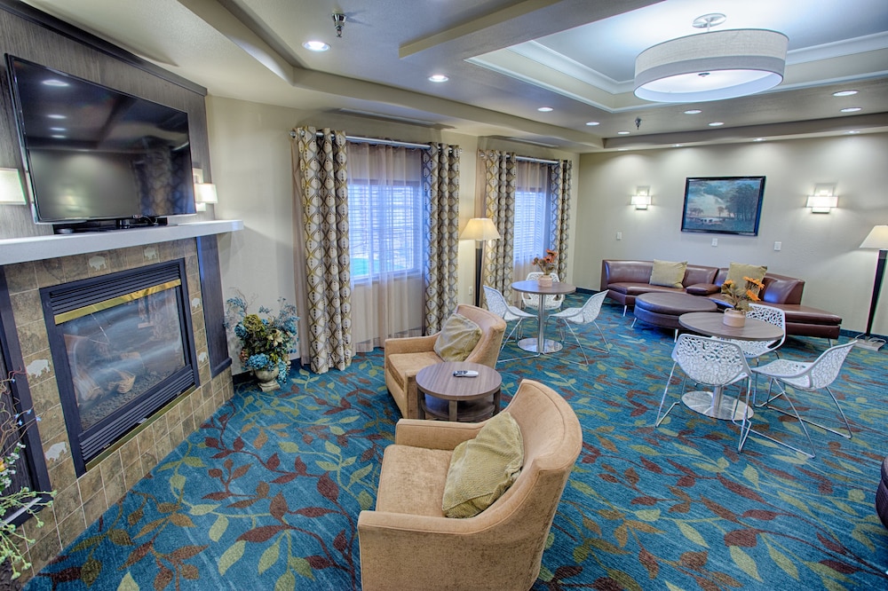 Candlewood Suites Fargo N. Dakota State University by IHG - photo 69