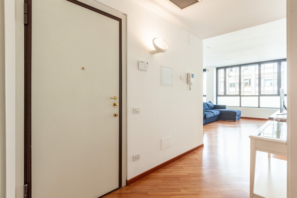 easyhomes Madonnina view — 4-Star Luxury Hotel in Milan, Italy