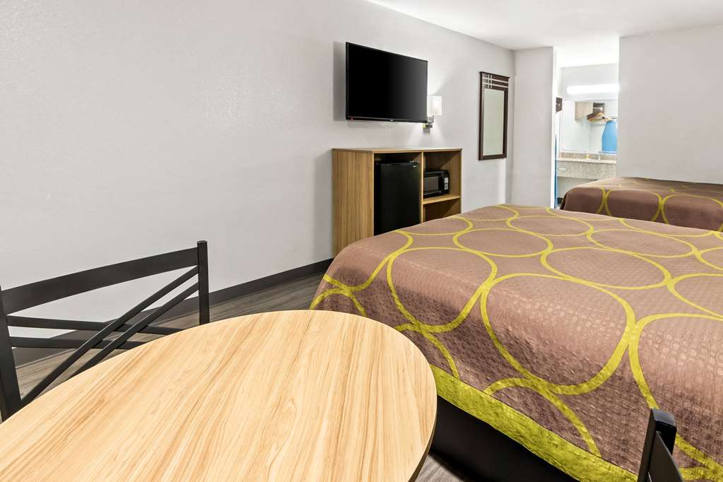 Super 8 by Wyndham Grand Prairie Southwest - photo 22
