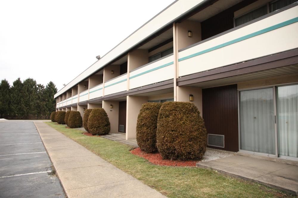 Garden Inn New Stanton Greensburg - photo 23