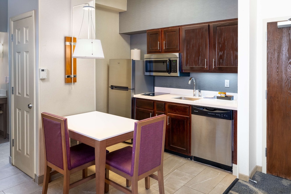 Homewood Suites by Hilton Memphis Germantown - photo 21