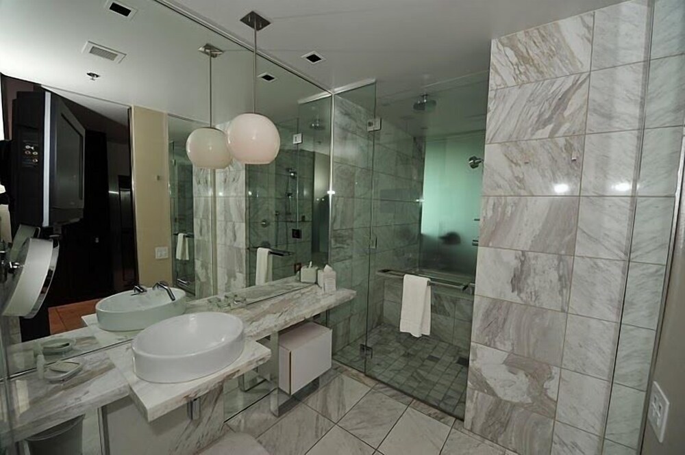Jet Luxury at Palms Place - photo 8
