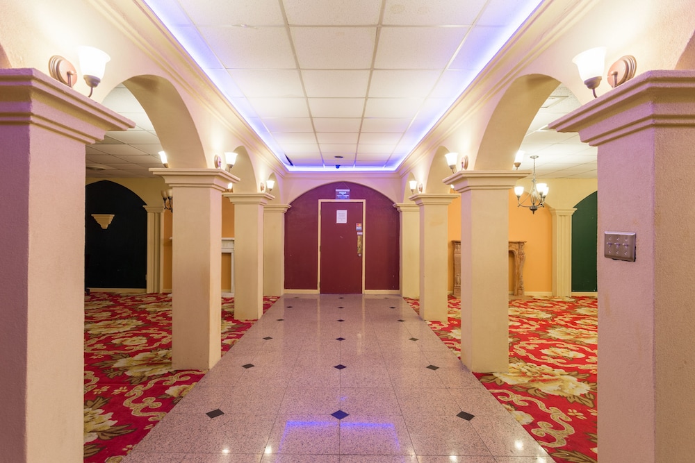 Bossier Inn and Suites - photo 4