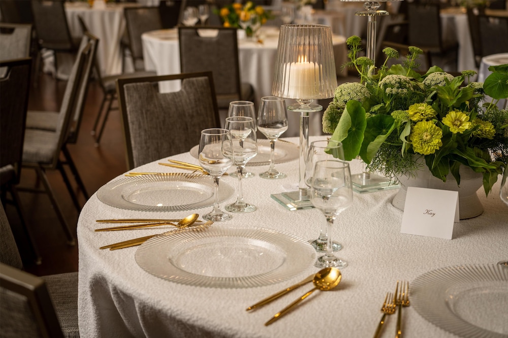 DoubleTree by Hilton Fairfield Hotel & Suites - photo 59