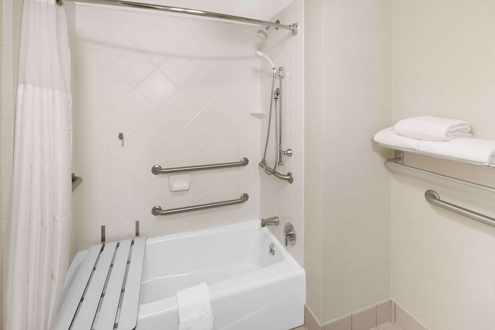Hilton Garden Inn Jackson Madison - photo 31