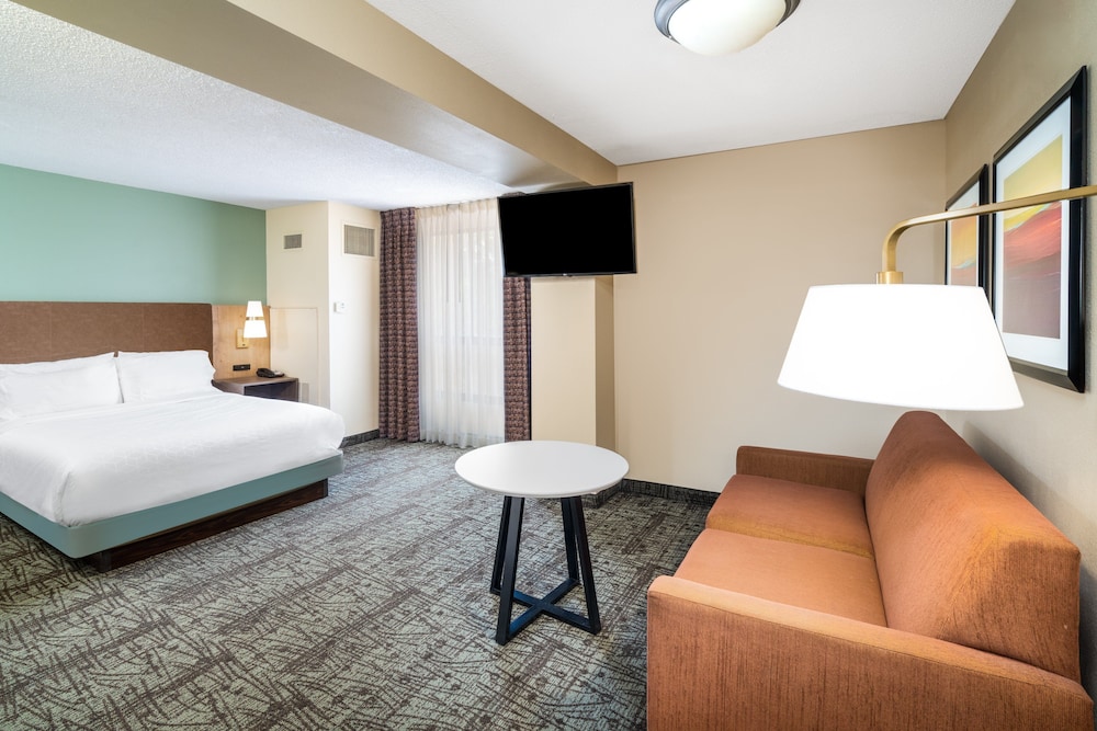 Staybridge Suites Memphis Poplar Ave East by IHG - photo 23