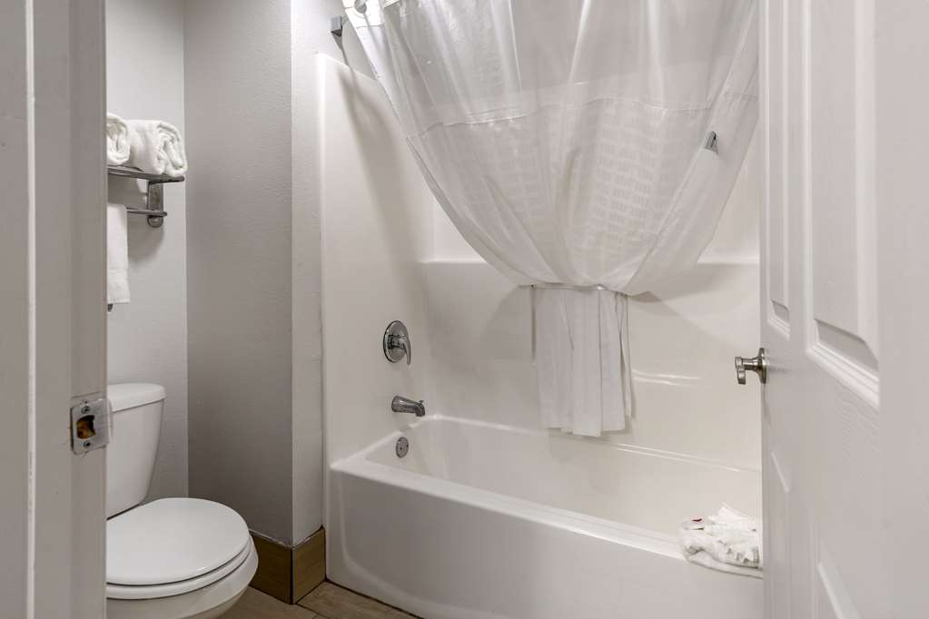 Comfort Inn & Suites Shelbyville - photo 21