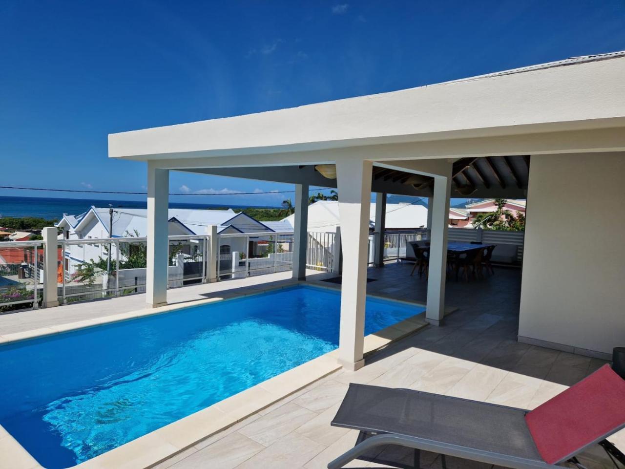 Villa Corazon — 4-Star Luxury Hotel in Sainte-Luce, Martinique
