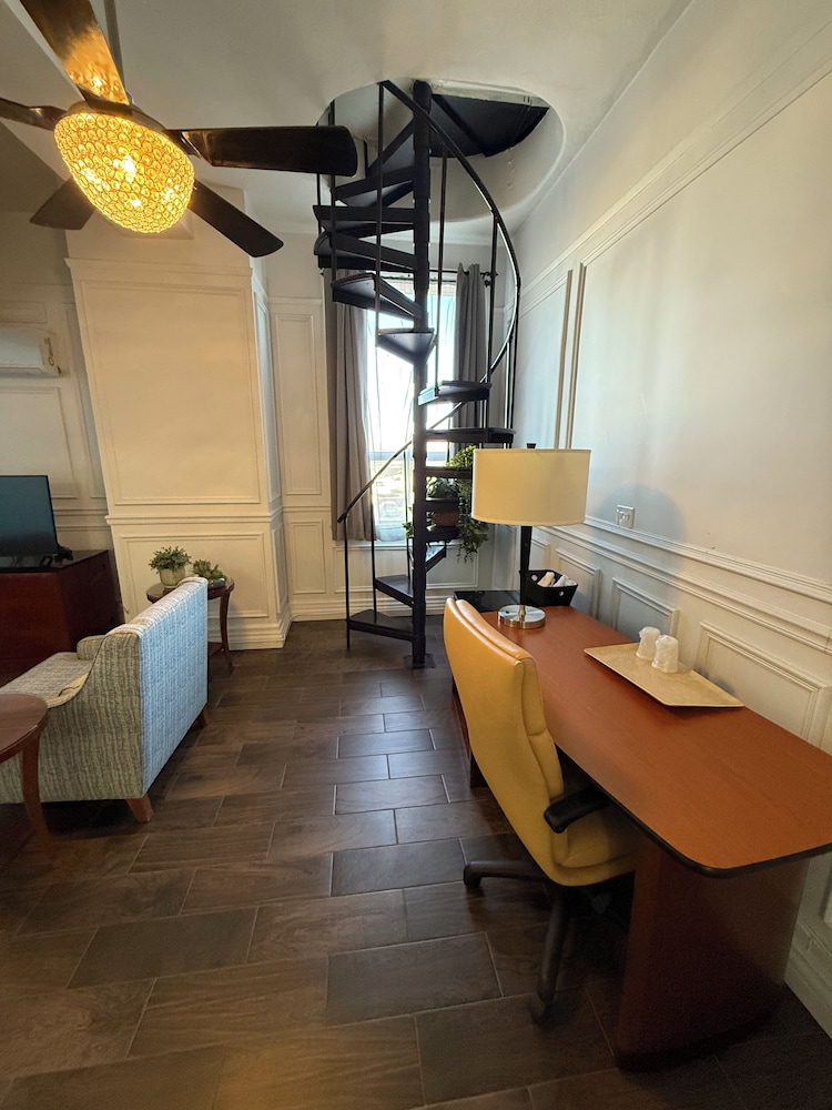 The Gadsden Hotel - photo 15