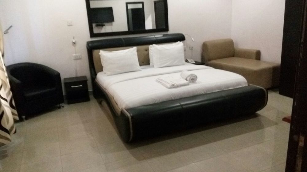 Primal Hotel Apapa - last minute hotel in Lagos