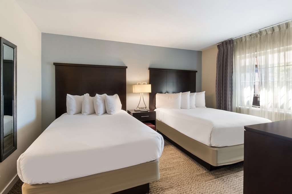 Sonesta ES Suites Dulles Airport - photo 2