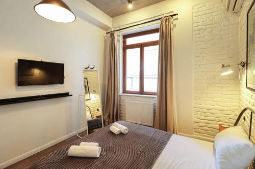 Chic Abanotubani Apt By Wehost