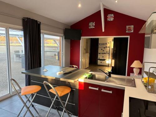 Dependance de 45m2 a Louer - last minute hotel in Saint-Vite