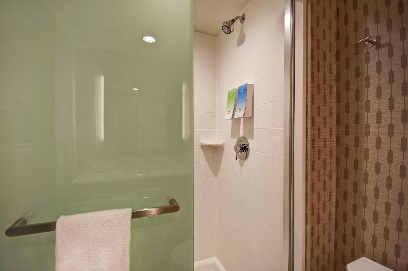 Home2 Suites by Hilton Victorville - photo 103