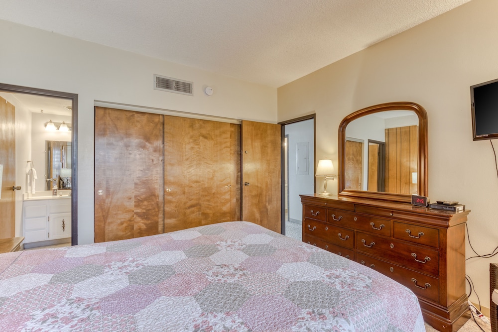 Sand & Sea Resort Condominiums - photo 12