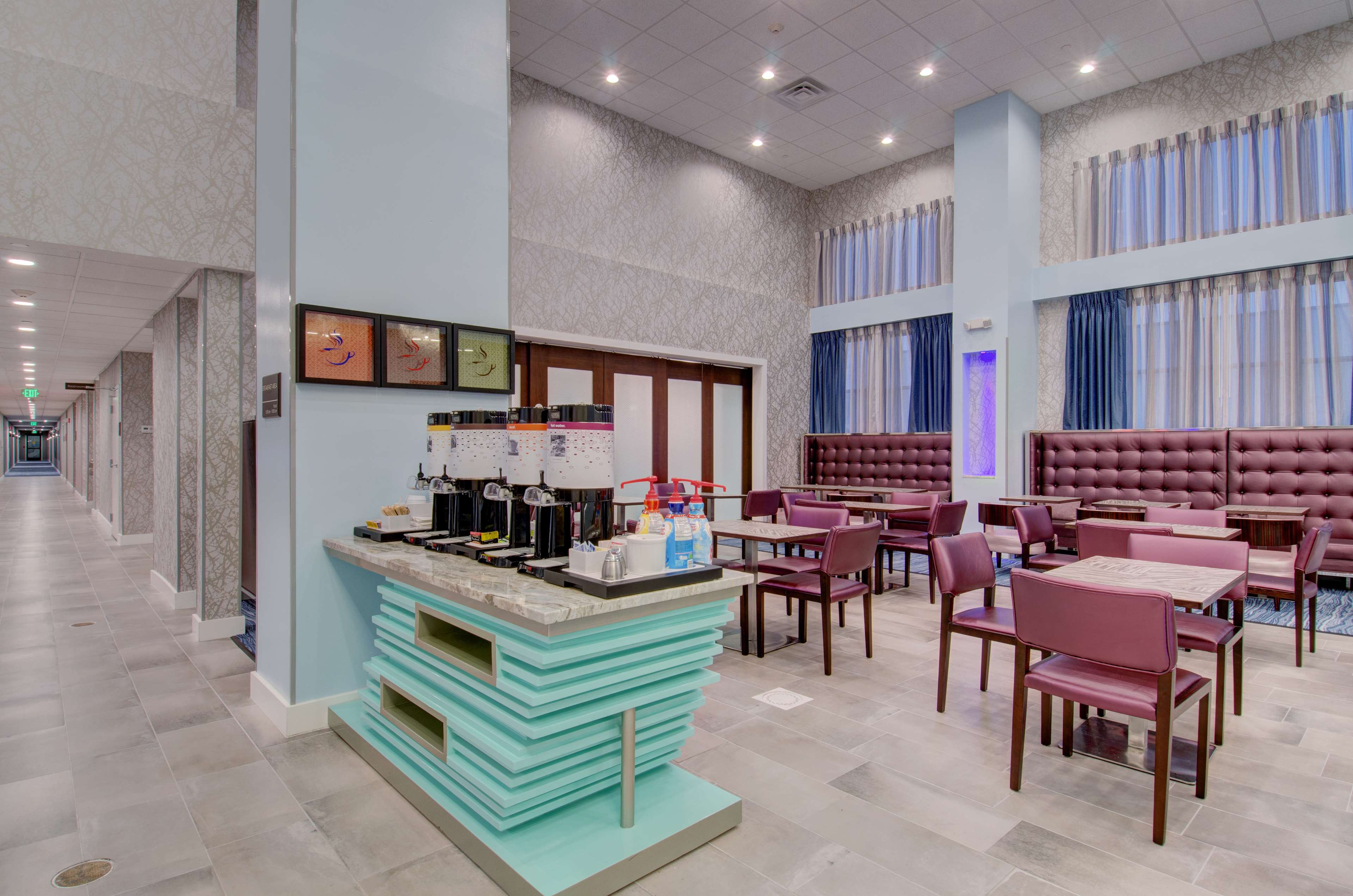 Hampton Inn & Suites Boston Stoughton - photo 10