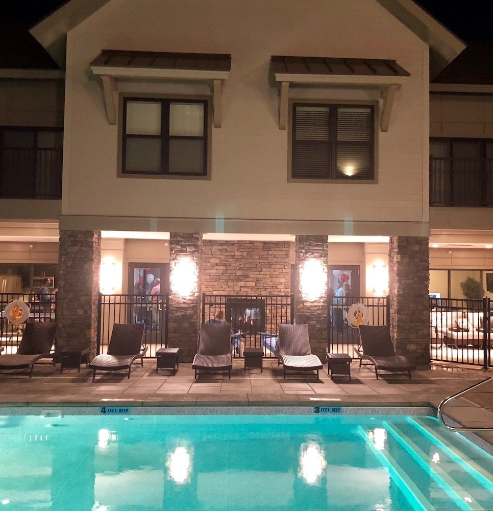 The Hamlet — hotel in Saratoga Springs