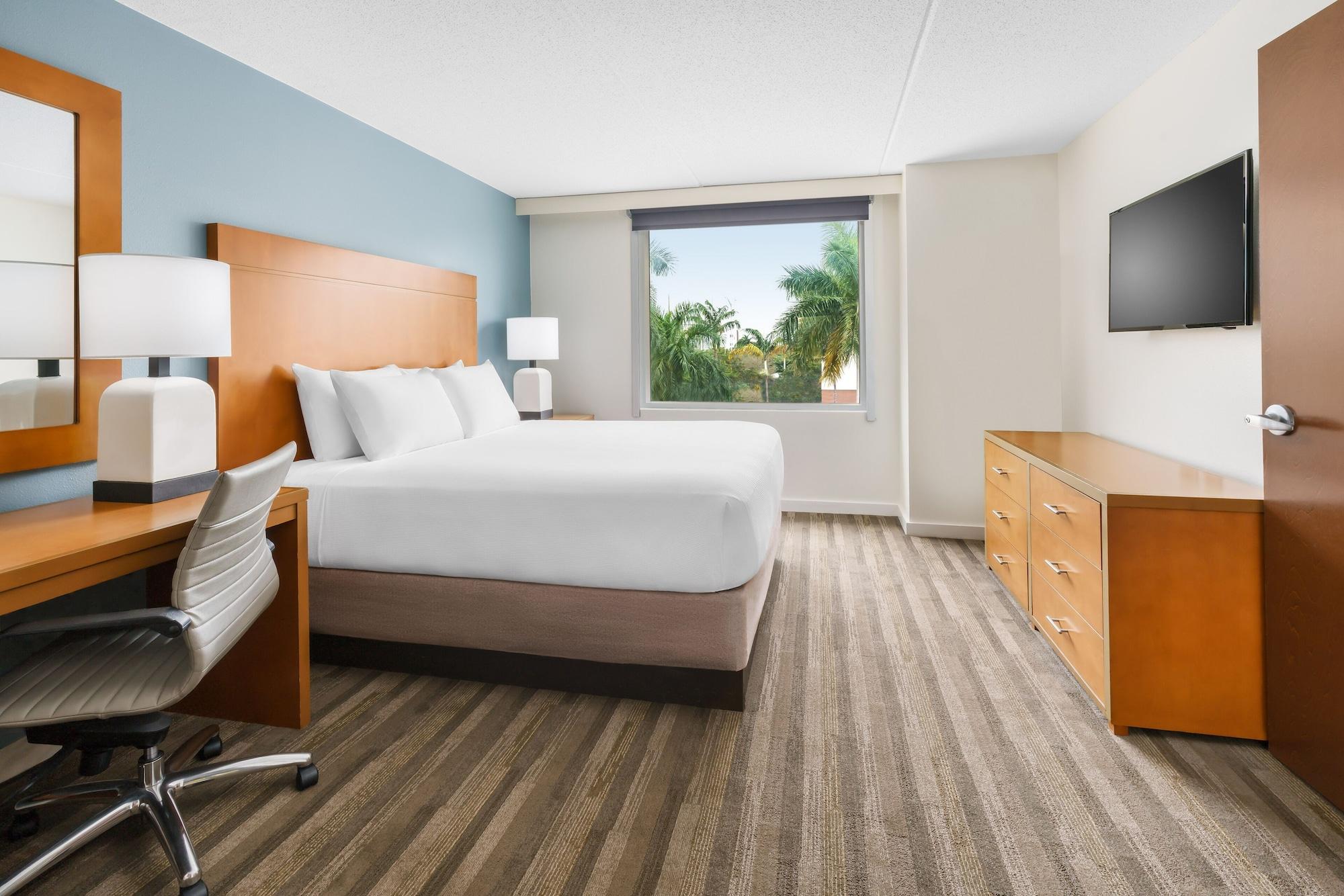 HYATT house Fort Lauderdale Airport & Cruise Port - photo 10