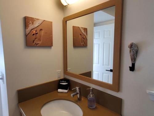 Moonstone Beach Motel - photo 97