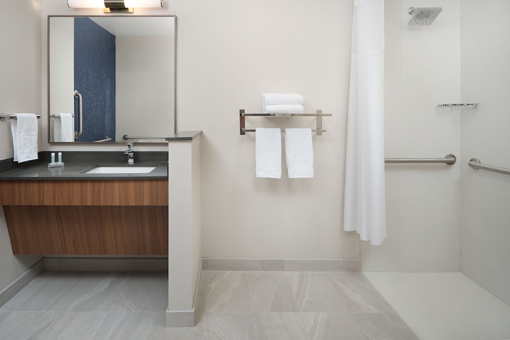 Fairfield by Marriott Inn & Suites Fort Lauderdale Northwest - photo 16