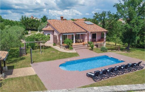 Gorgeous Home In Krnica — 4-Star Luxury Hotel in Marcana, Croatia
