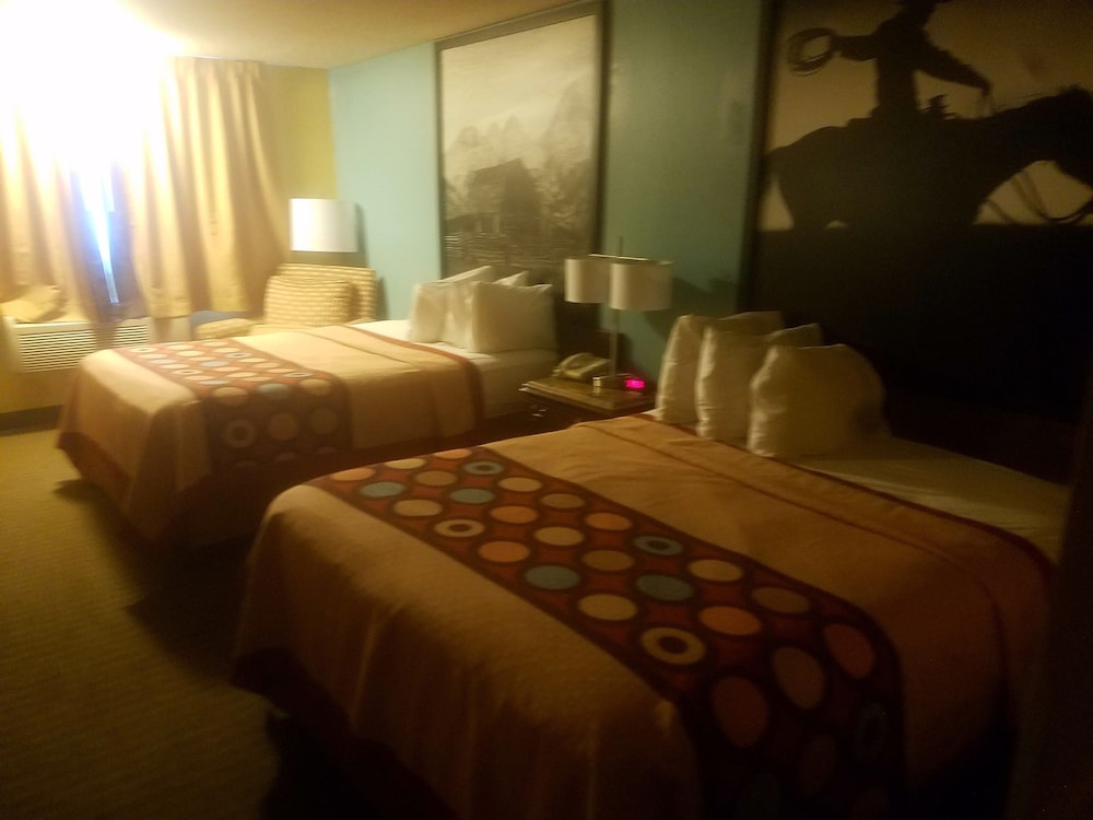 Super 8 by Wyndham Casper East Evansville - photo 6