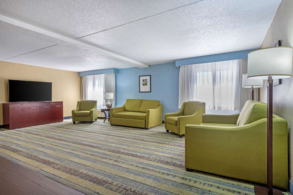 Clarion Hotel Conference Center Lexington North - photo 24