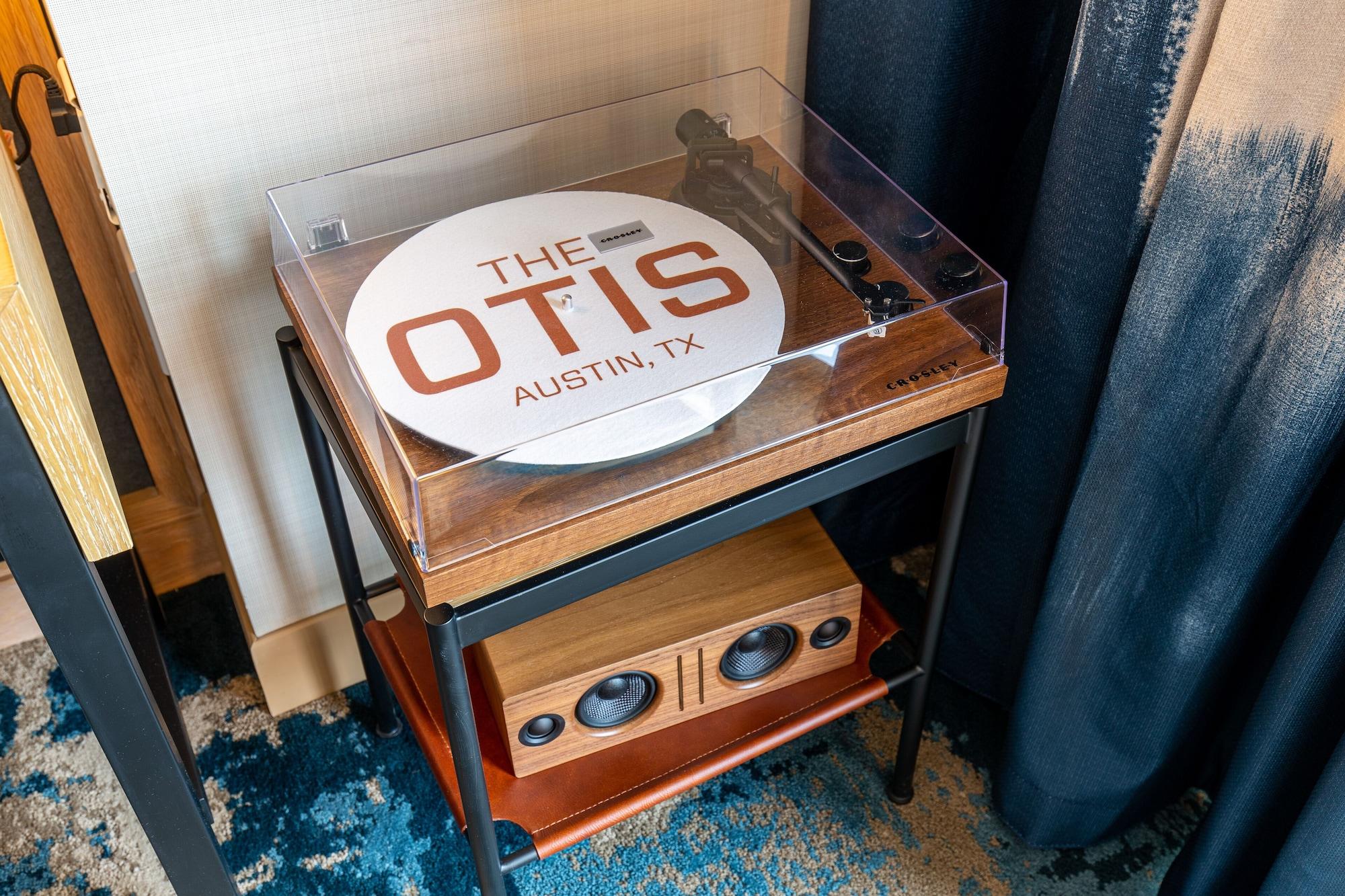 The Otis Hotel Austin Autograph Collection - photo 20