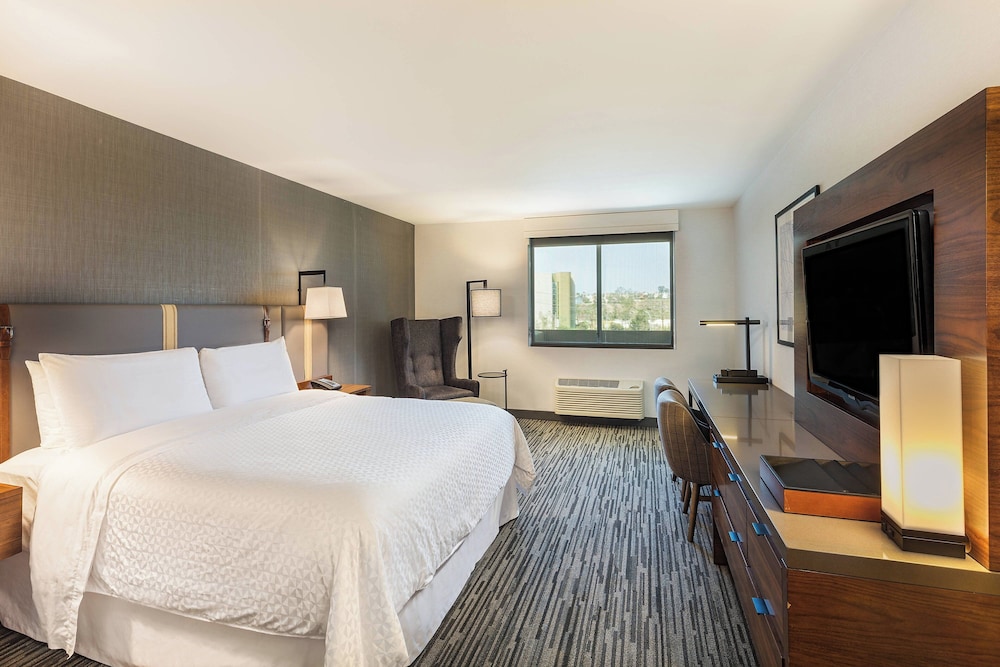 Four Points by Sheraton Los Angeles Westside - photo 8
