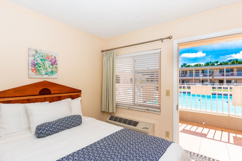 Belleair Beach Resort Motel - photo 10