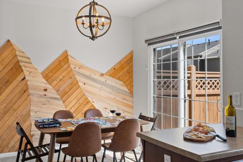 Usafa 5Mi I Modern I Arcade I Quiet Area in Monument, United States