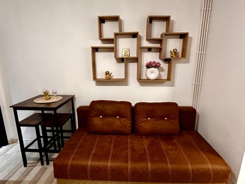 Studio Chic Elena — 4-Star Luxury Hotel in Navodari, Romania
