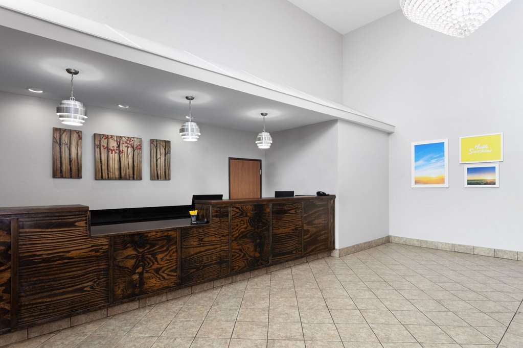 Days Inn & Suites by Wyndham Morris I 80 - photo 6