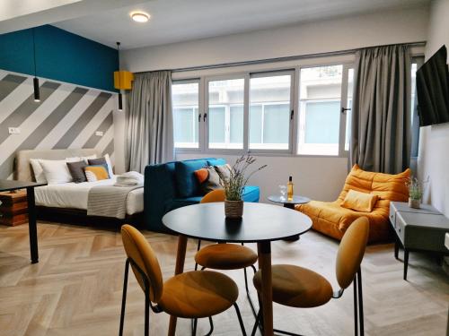 Ermou Funky Lofts — 4-Star Luxury Hotel in Athens, Greece
