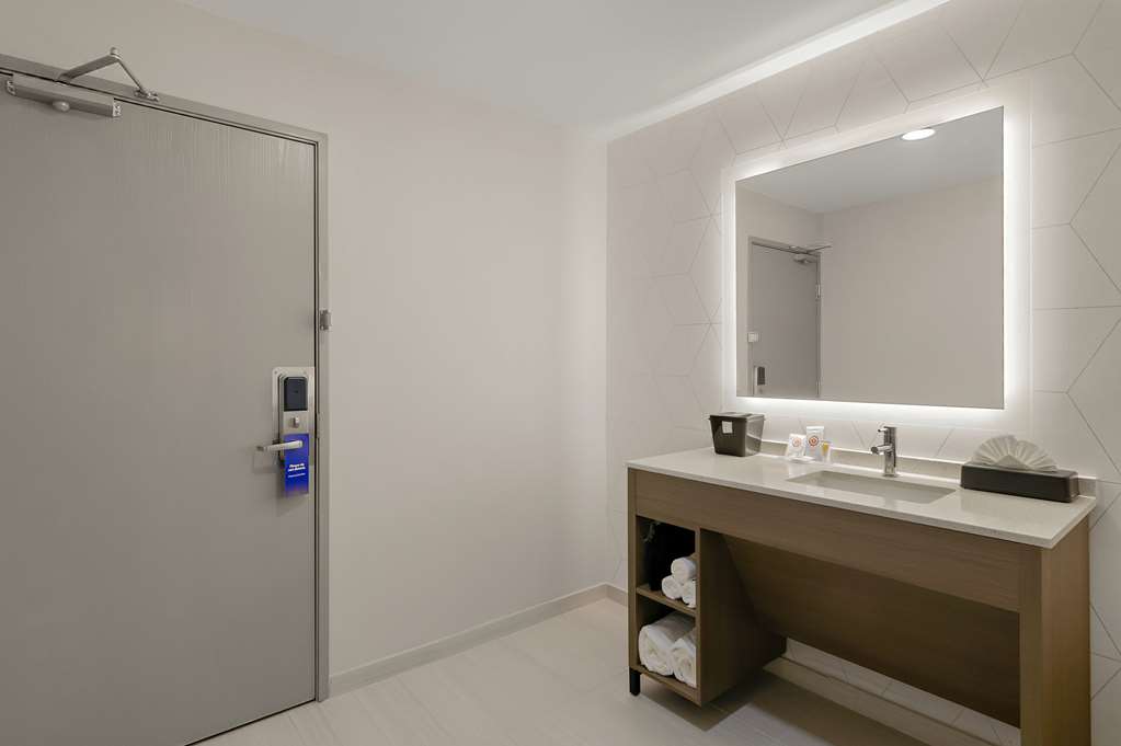 Comfort Inn Conroe - photo 12