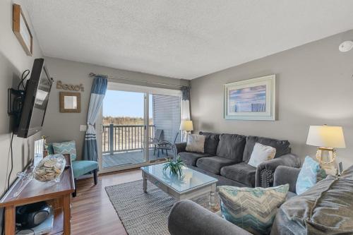 Nautical Watch 107 Oceanfront Windy Hill Section - last minute hotel in Myrtle Beach