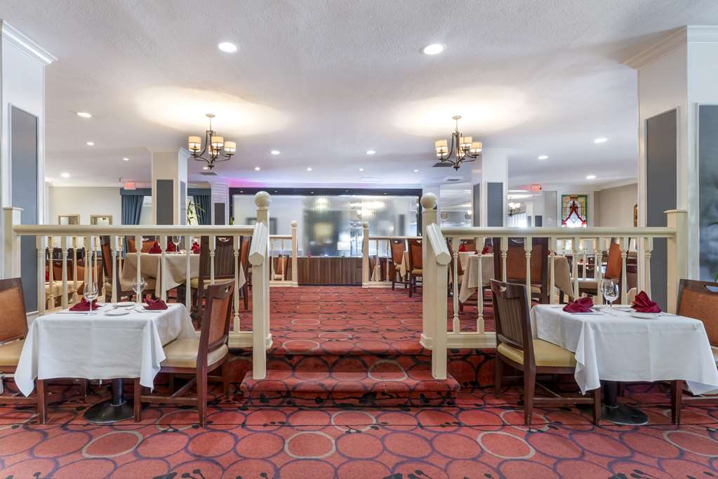 Best Western Plus Grosvenor Airport Hotel - photo 11
