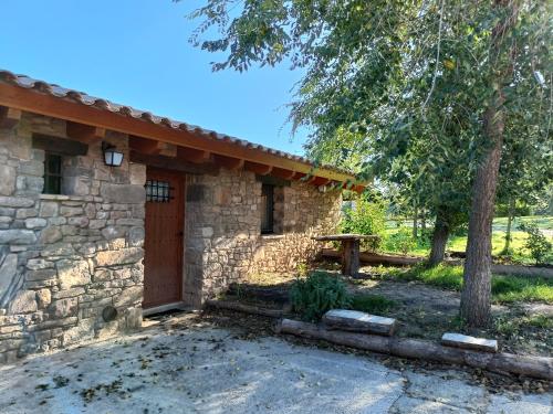 La ESquella - carbon neutral hotel in Unknown City
