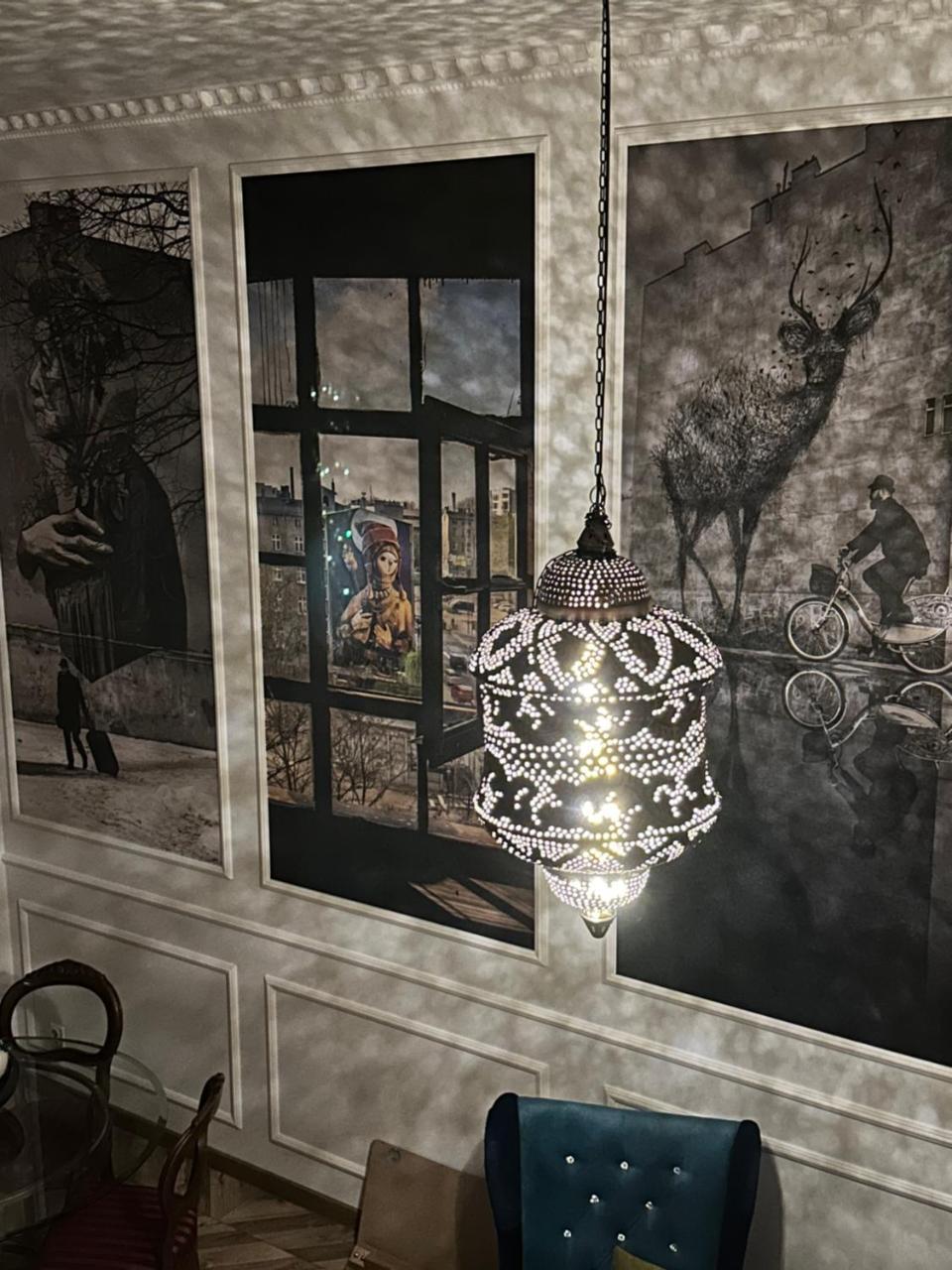 Muralowa Przystan Design Loft Z Antresola Centrum Łodzi in Lodz, Poland