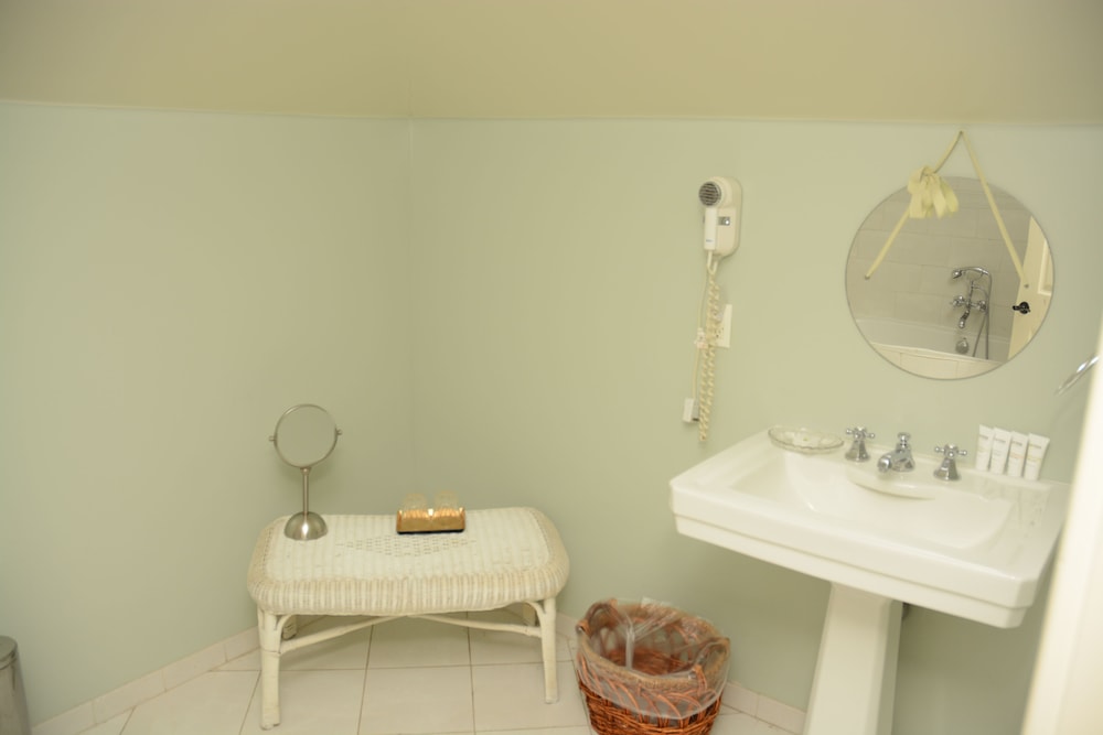 Arroyo Vista Inn - photo 54