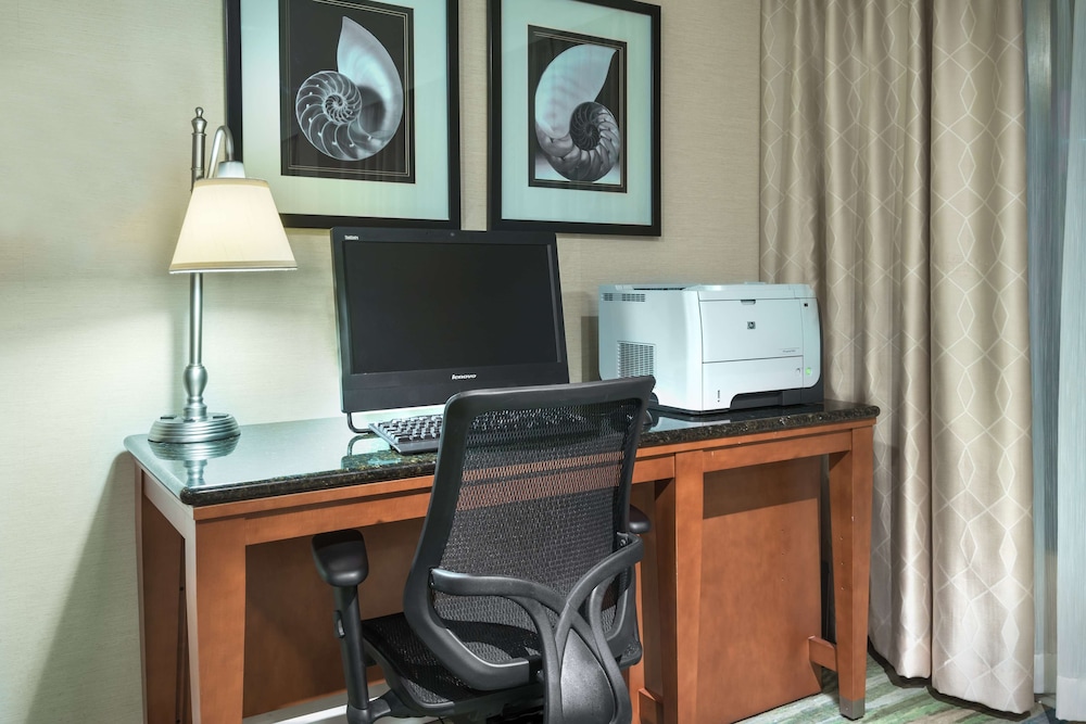 Hampton Inn Bonita Springs Naples North - photo 32