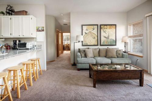Cooper Mountain Retreat — Beaverton — photo 4