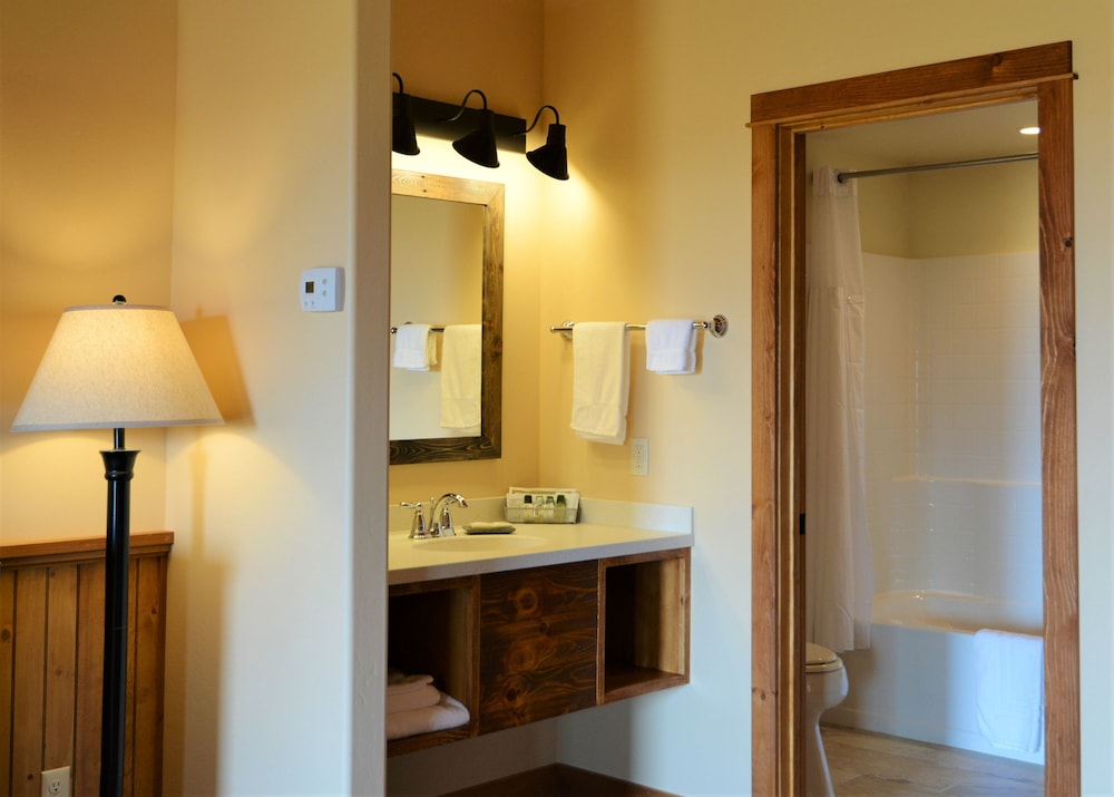 McAllister Inn & Lodging - photo 14