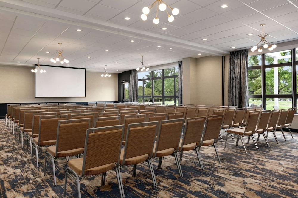 Homewood Suites by Hilton Horsham Willow Grove - photo 40